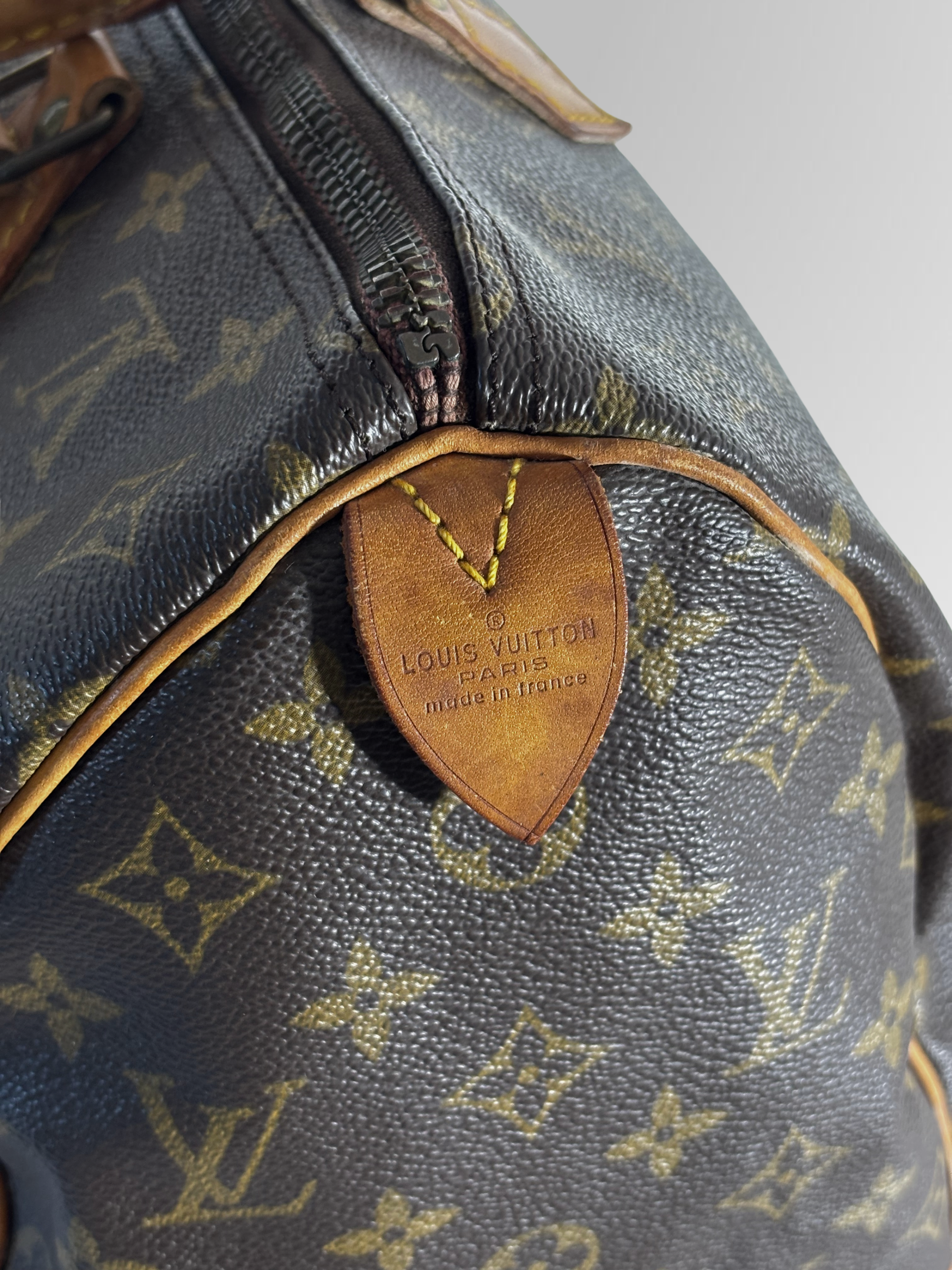 Louis Vuitton Speedy 35