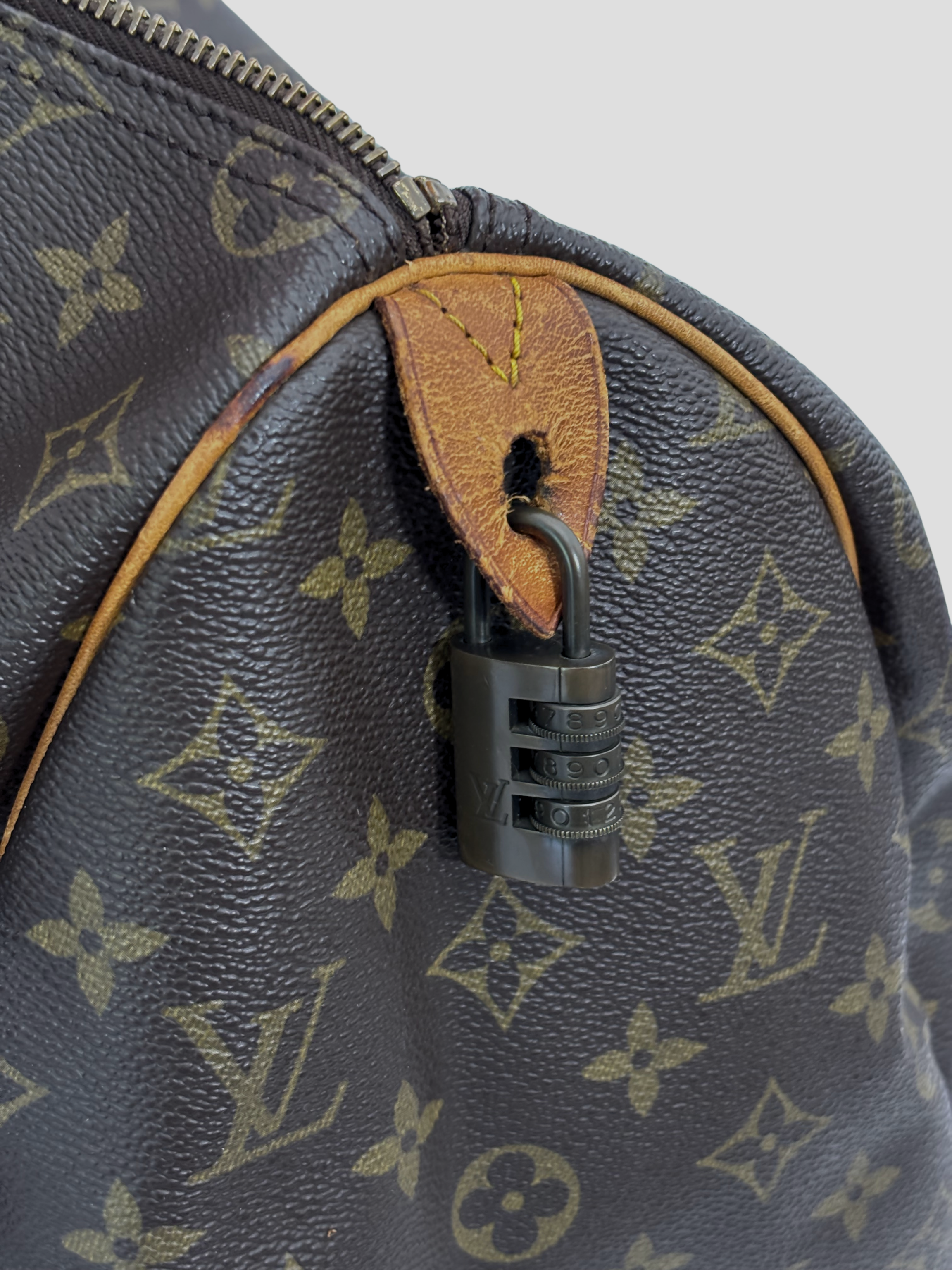 Louis Vuitton Speedy 35