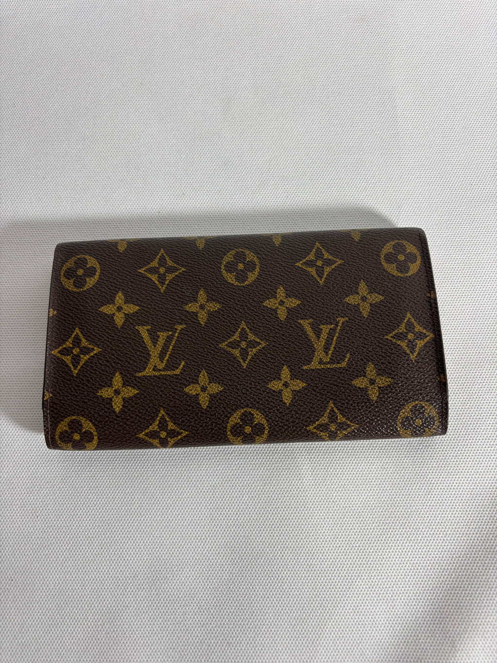 Portefeuille Sarah zippé Grande taille Louis Vuitton