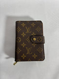 Portefeuille compact zippé monogram à deux volets Grande taille Louis Vuitton